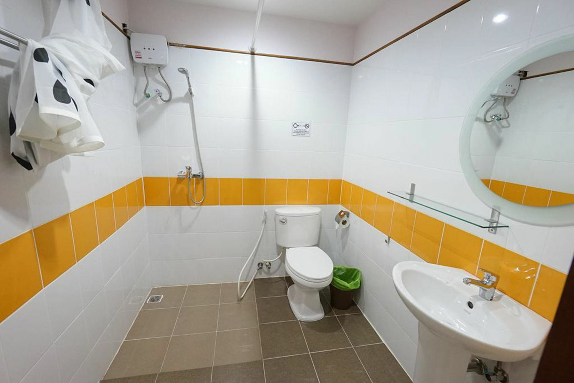 Rada Arak 79/4 Hostel Чиангмай Экстерьер фото